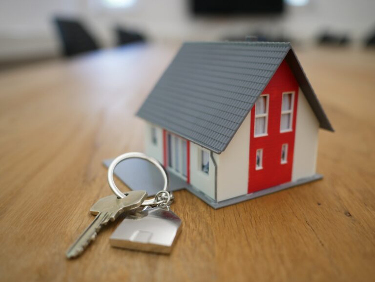 key, house, keychain