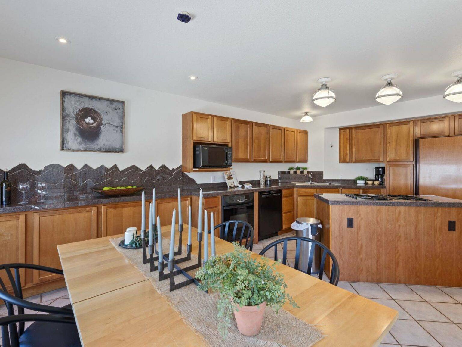 Dining Area - Main Level