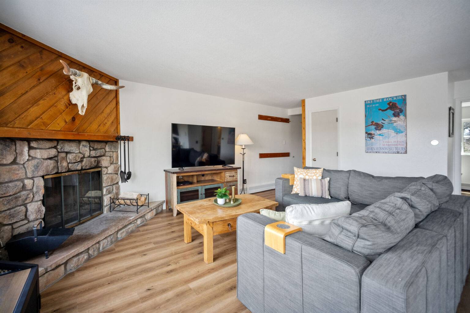 9876 Ryan Gulch Road #206, Silverthorne, CO 80498