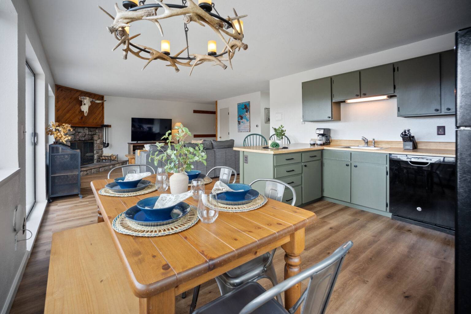 Mountain Charm - 9876 Ryan Gulch Road #206, Silverthorne, CO 80498