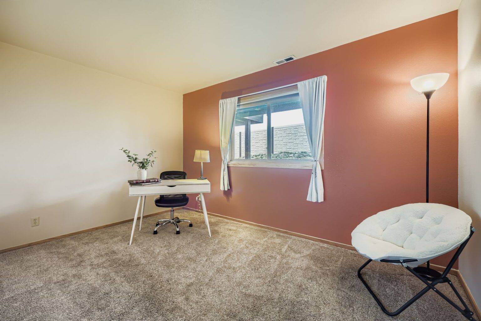 416 C Bayview Dr - MLS Sized - 018 - 19 Lower Level Bedroom