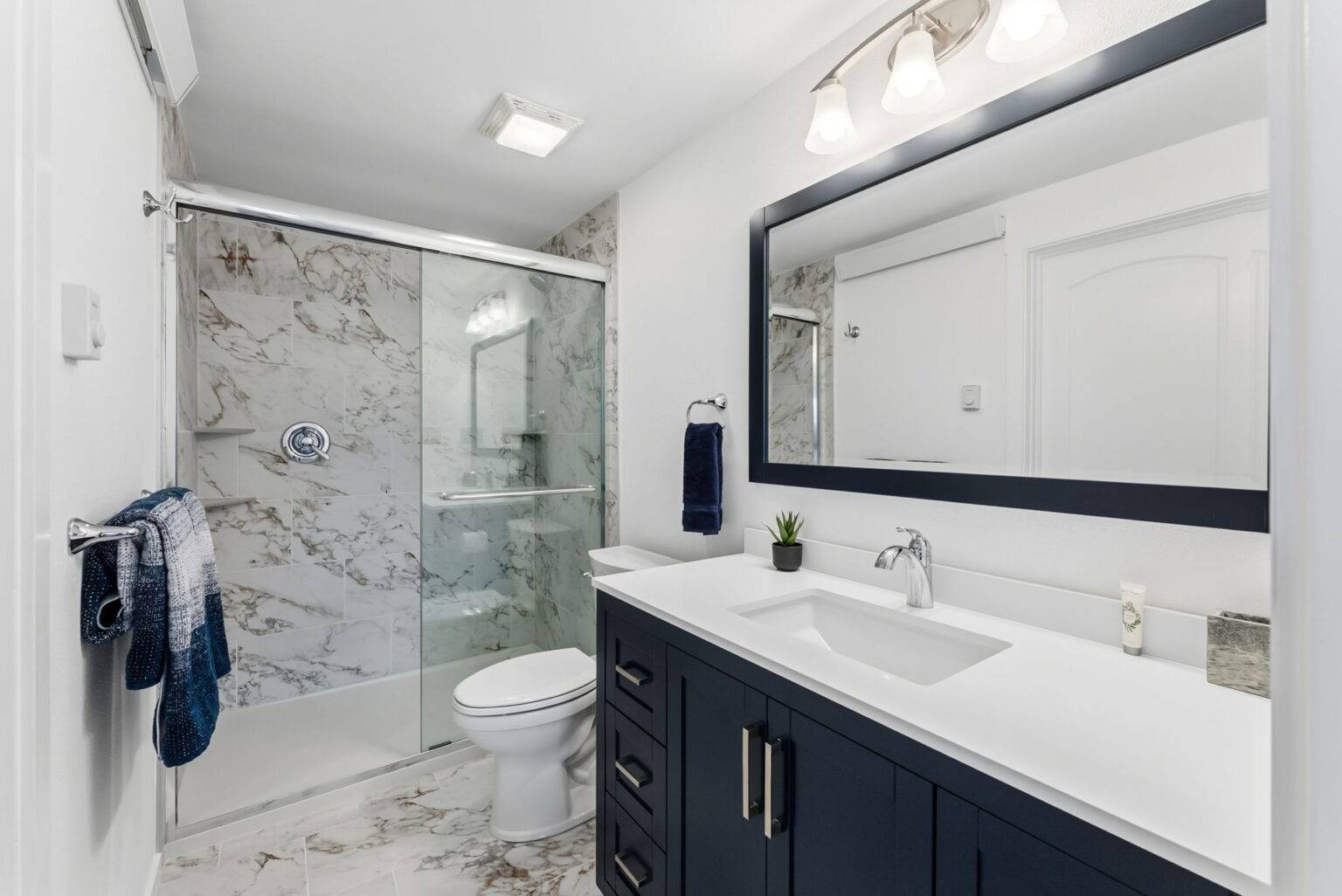 16 - Primary Bathroom