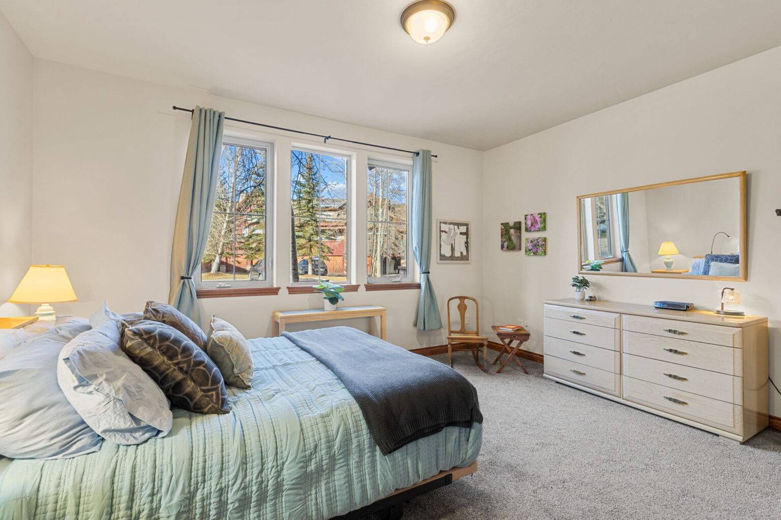 28-web-or-mls-801 Lakepoint Dr B3-28