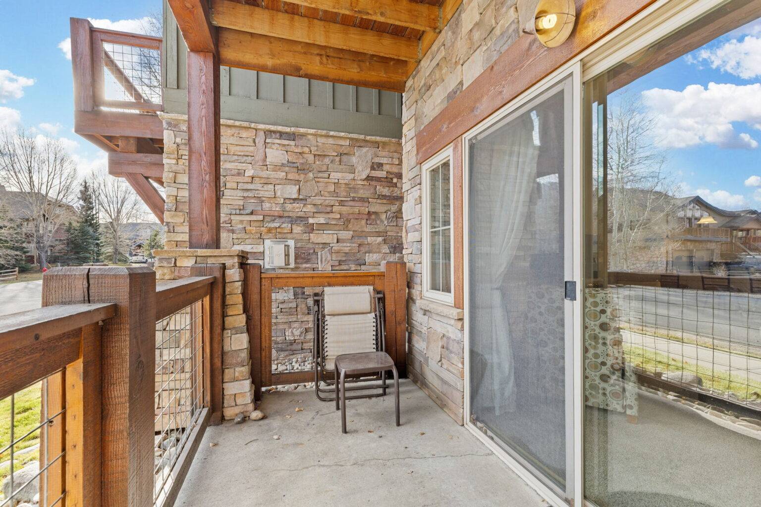 36-web-or-mls-801 Lakepoint Dr B3-36