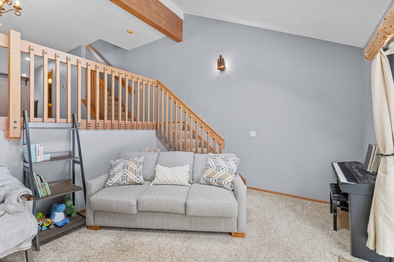 13-web-or-mls-243 Kestrel Ln-13