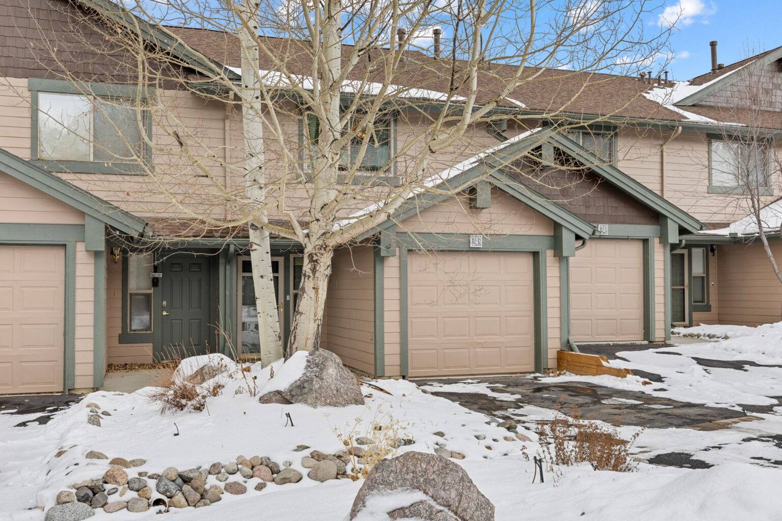 3-web-or-mls-243 Kestrel Ln-3