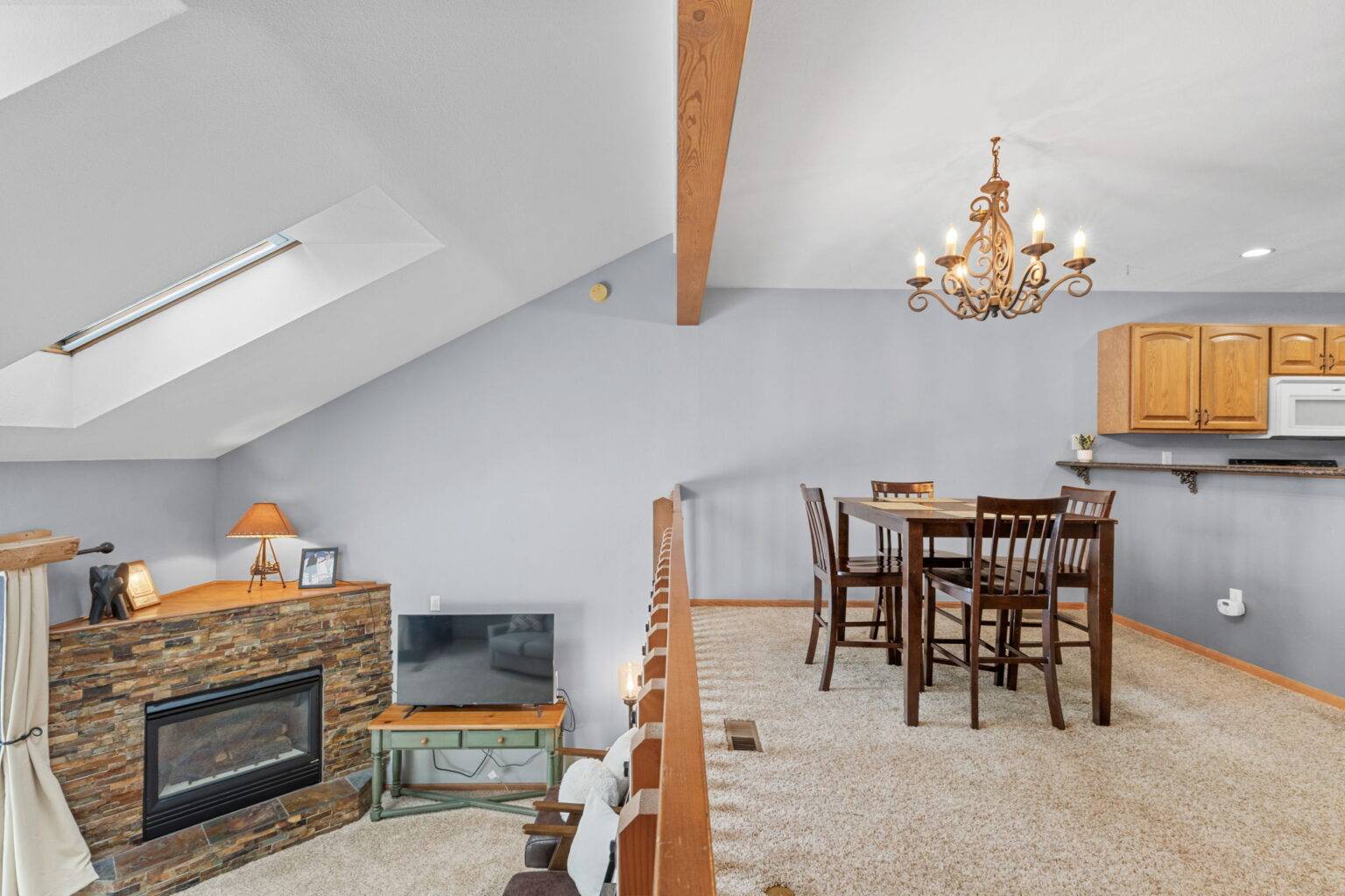 9-web-or-mls-243 Kestrel Ln-9