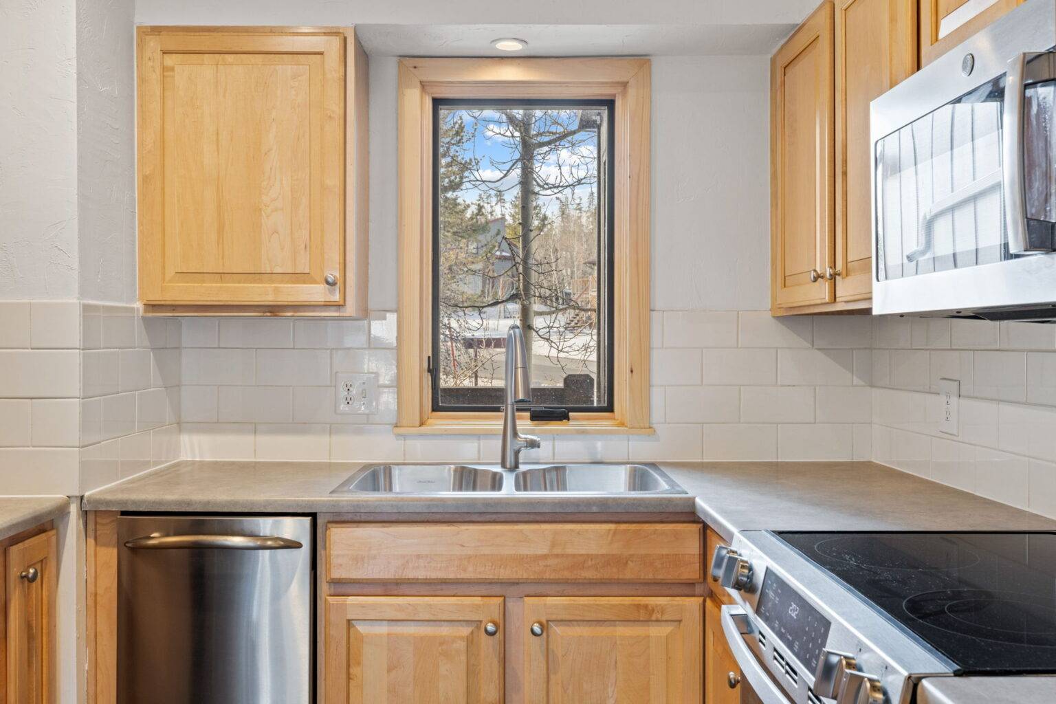 21 Buffalo Dr