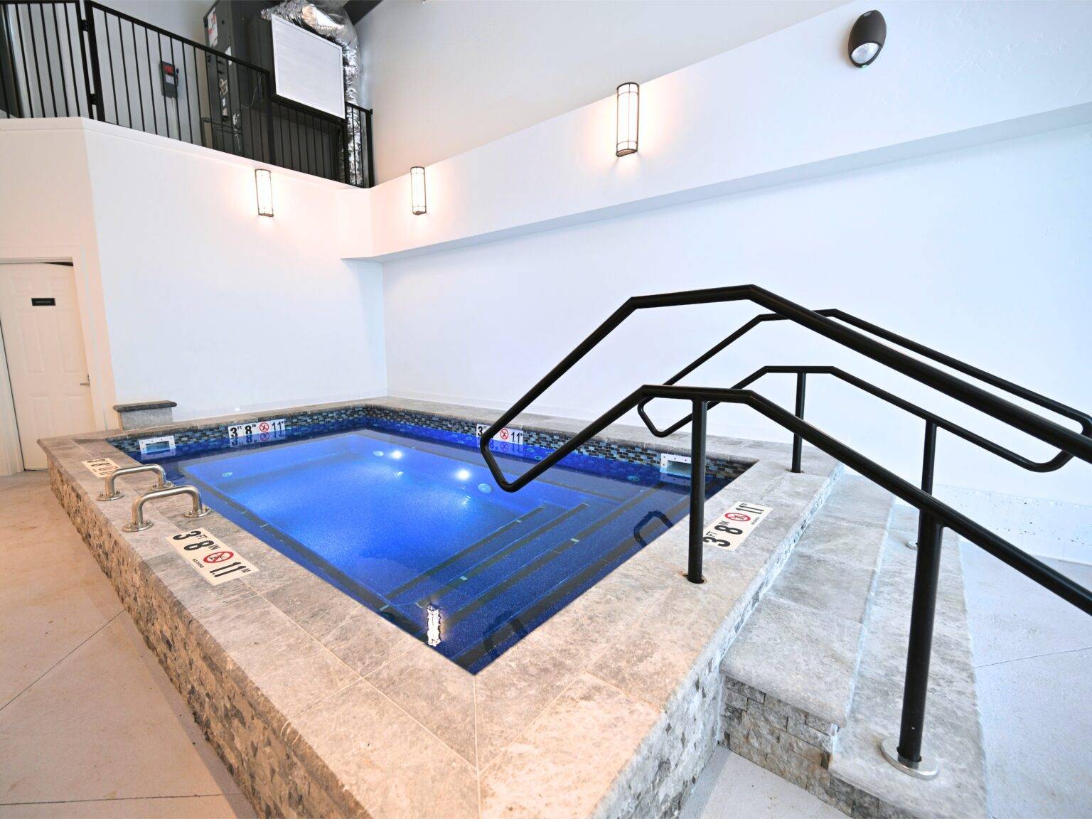 Pool 2