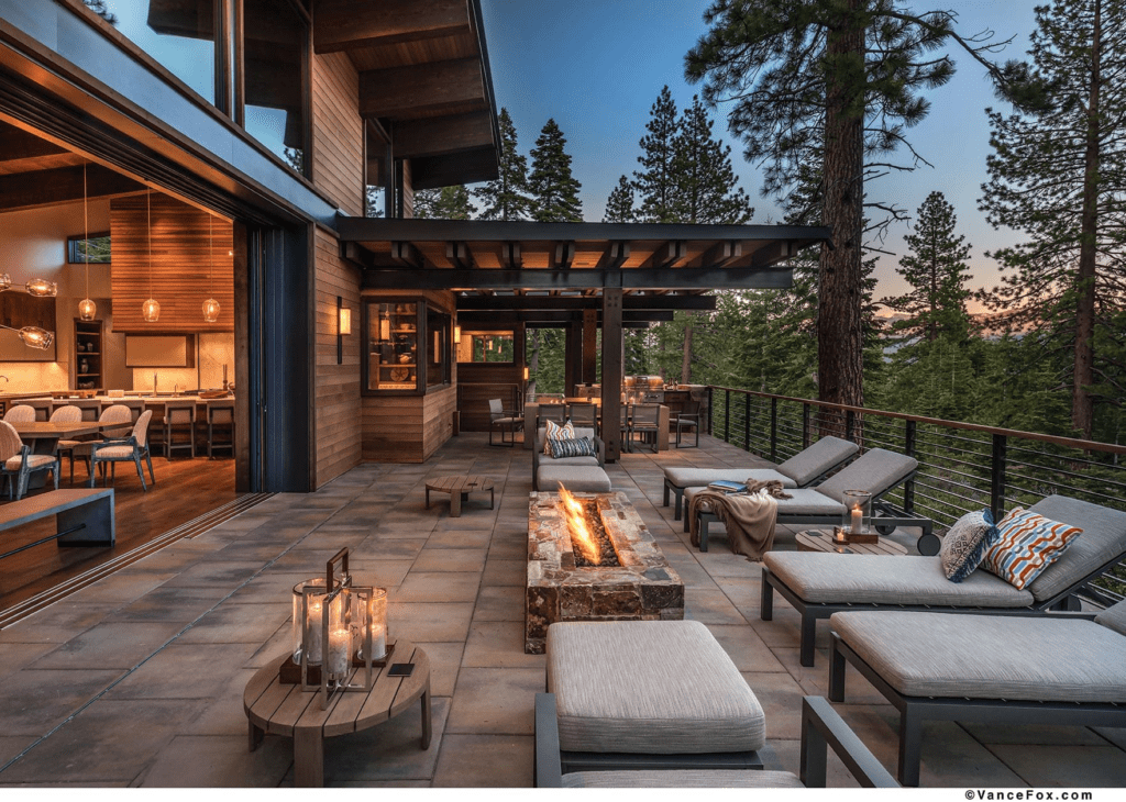 luxurymountainoutdoorspacebluerockutah