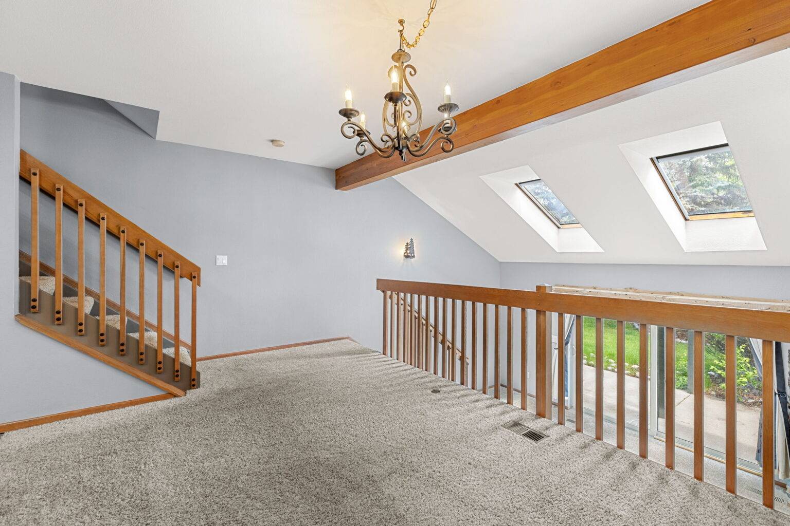 14 - 3-web-or-mls-243 Kestrel Ln-3