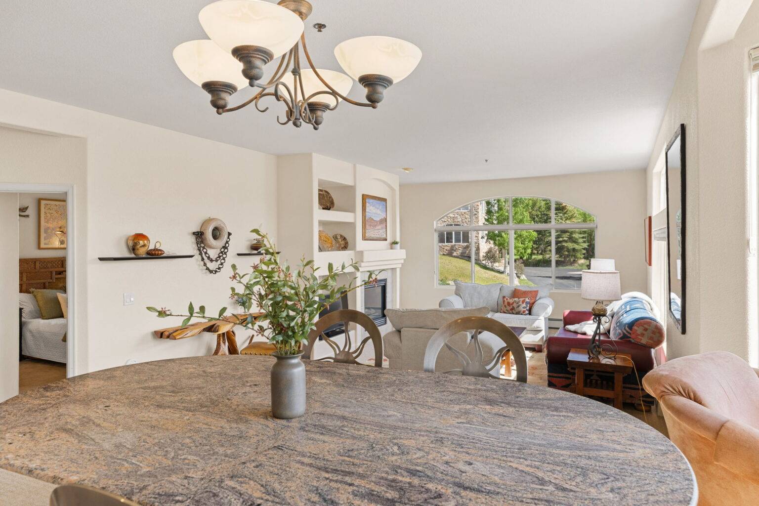 22 - 44-web-or-mls-114 Beaver Lodge Rd #116-44