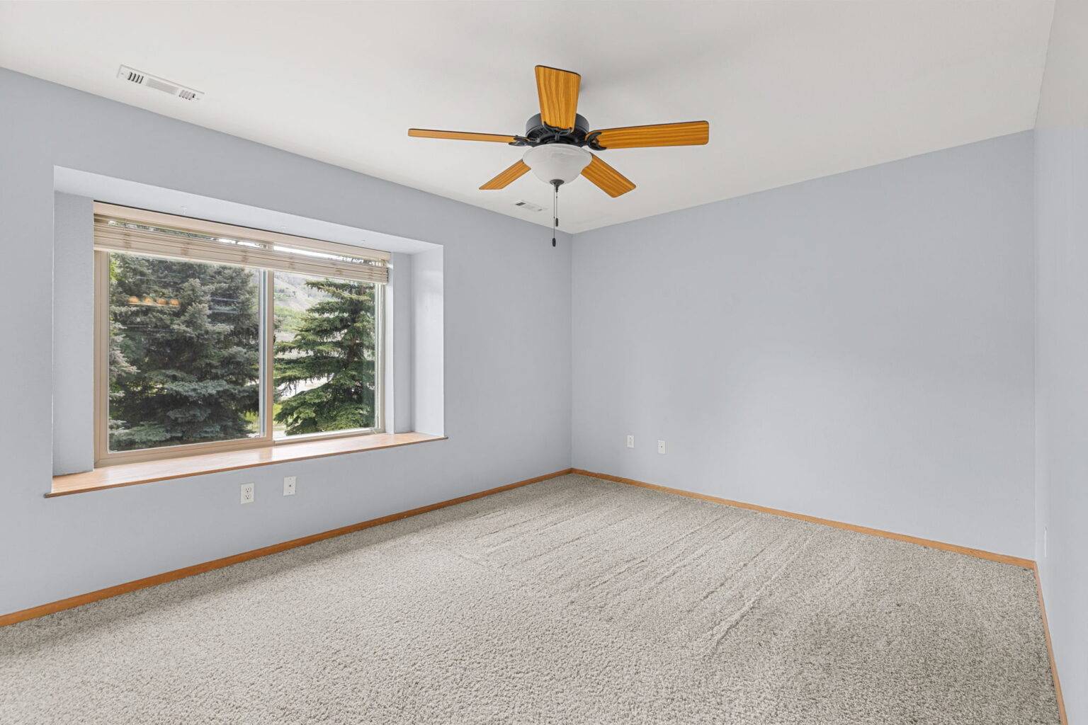 24 - 10-web-or-mls-243 Kestrel Ln-10