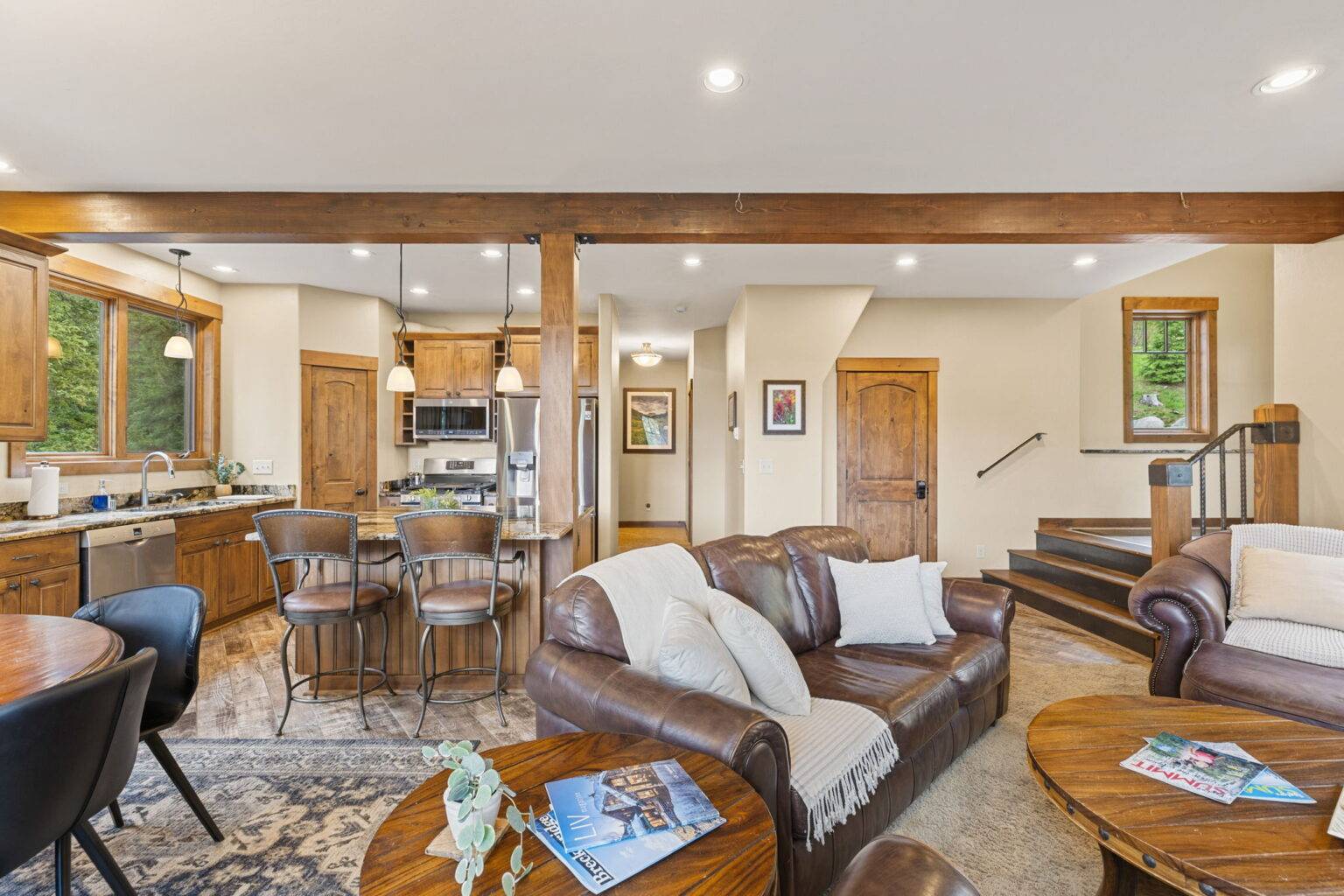 26-web-or-mls-861 High Point Dr-26