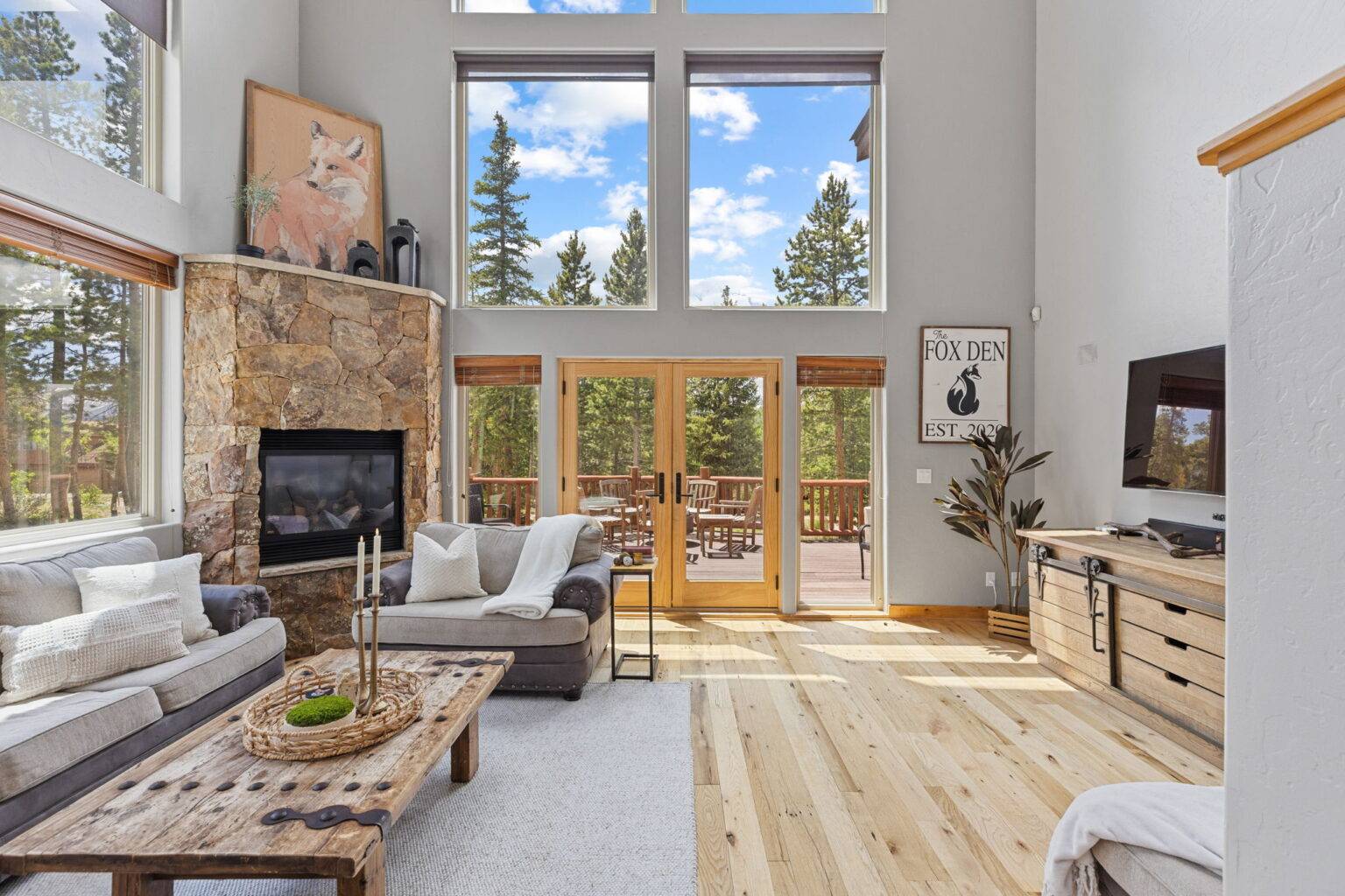 Wall of Windows