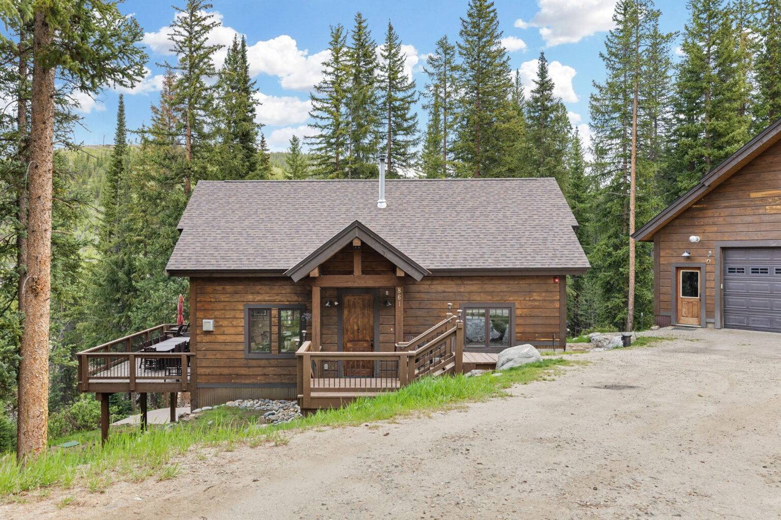 3-web-or-mls-861 High Point Dr-4