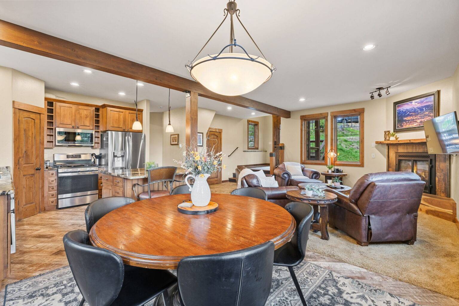 32-web-or-mls-861 High Point Dr-32