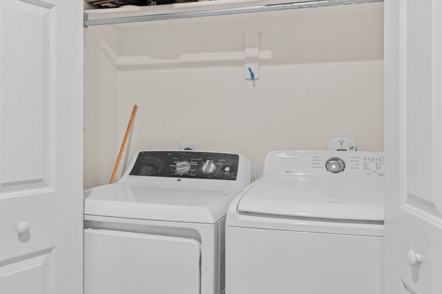 34 - 36-web-or-mls-243 Kestrel Ln-36