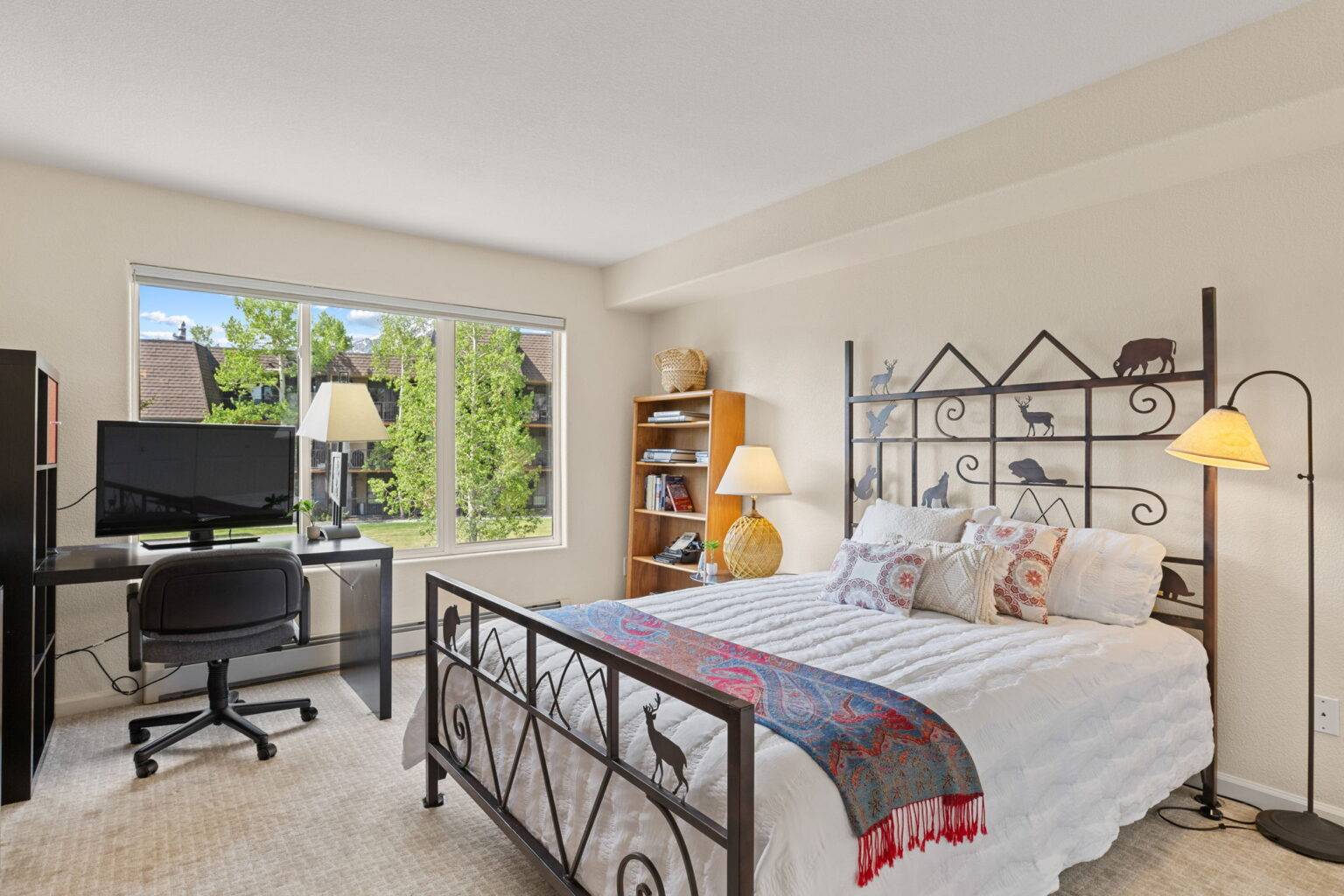 36 - 58-web-or-mls-114 Beaver Lodge Rd #116-58