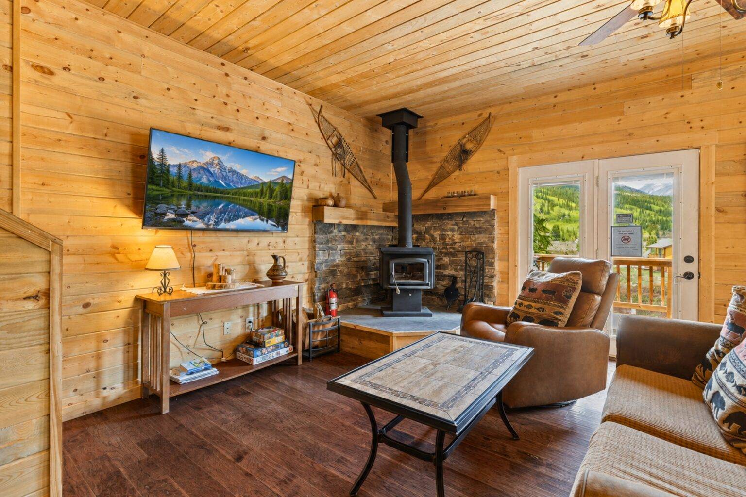Placer Valley log home