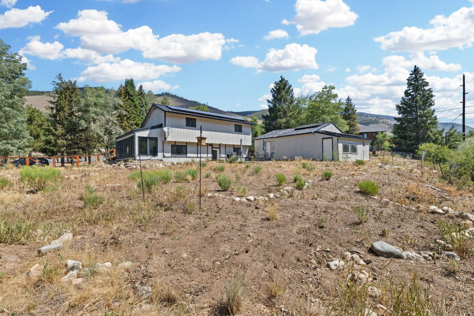 57-web-or-mls-1054 Straight Creek Dr-60